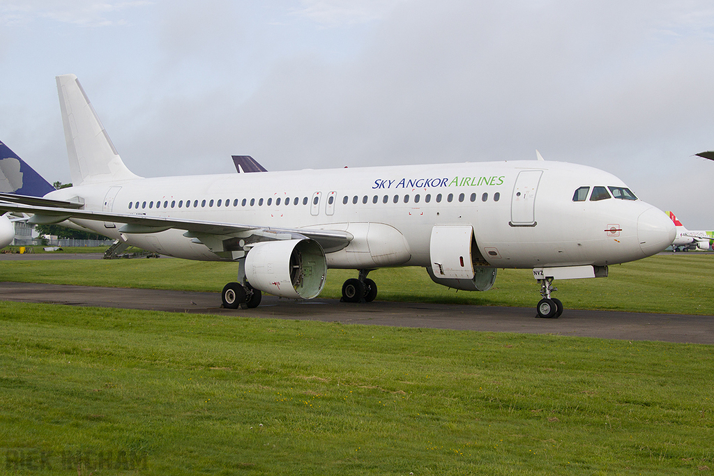 Airbus A320-232 - LY-NVY (XU-717) - Sky Angkor Airlines