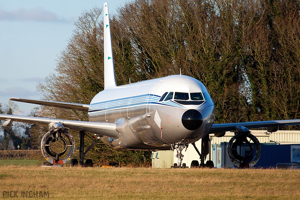 Airbus A321-112 - EI-IXI (Ex I-BIXI) - Alitalia