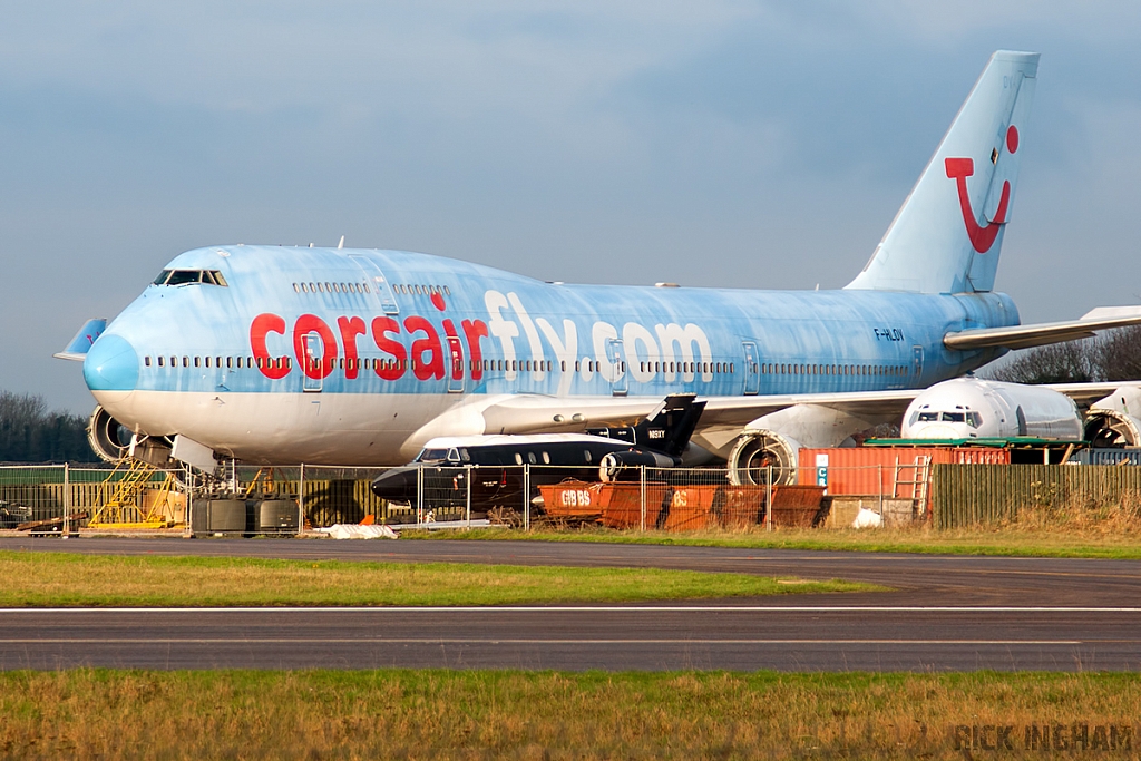 Boeing 747-422 - F-HLOV - CorsairFly