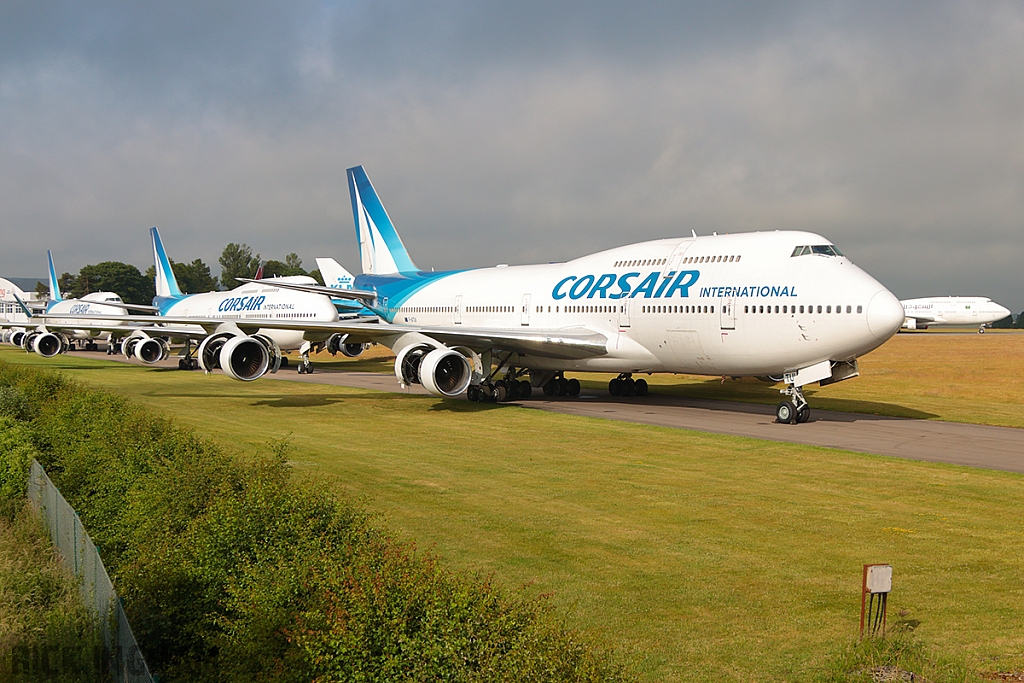 Boeing 747-422 - F-GTUI + F-HSEA + F-HSUN - Corsair