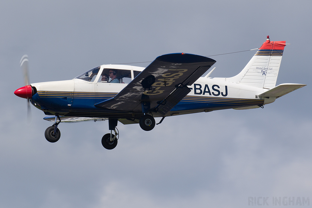 Piper PA-28 Cherokee - G-BASJ