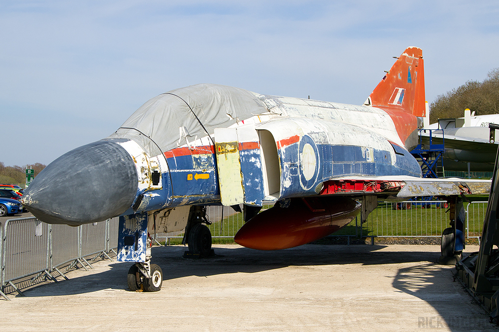 McDonnell Douglas Phantom FG1 - XT597 - A&AEE