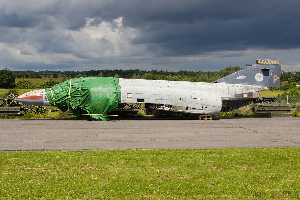 McDonnell Douglas Phantom FGR2 - XT905/P - RAF