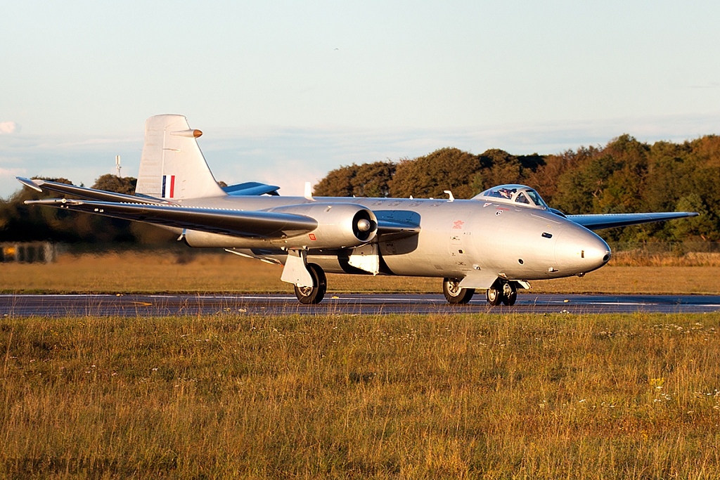 English Electric Canberra PR9 - XH134 - RAF