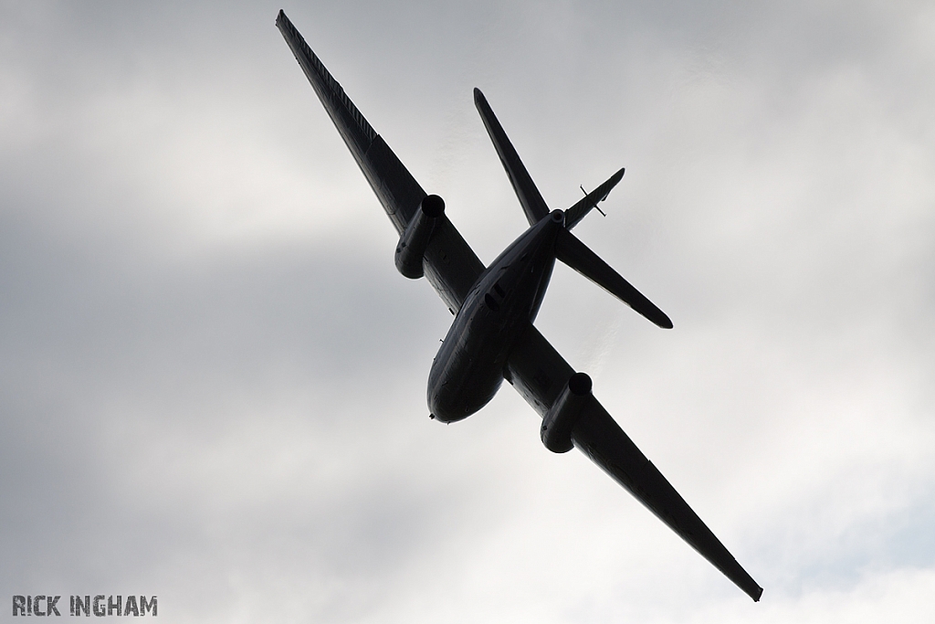 English Electric Canberra PR9 - XH134 - RAF