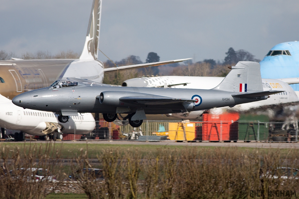 English Electric Canberra PR9 - XH134 - RAF