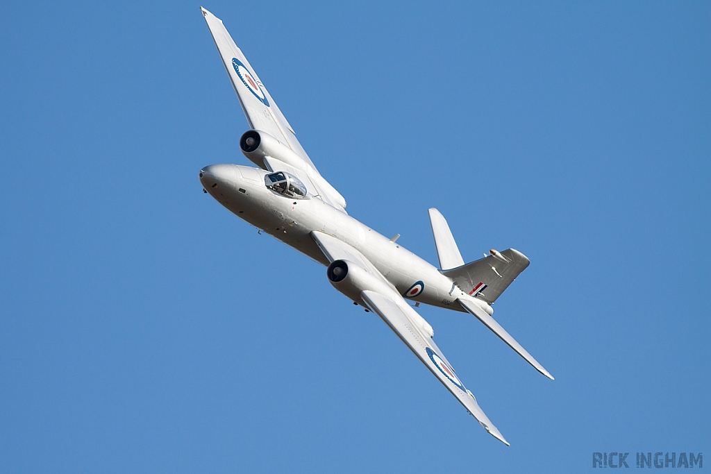 English Electric Canberra PR9 - XH134 - RAF