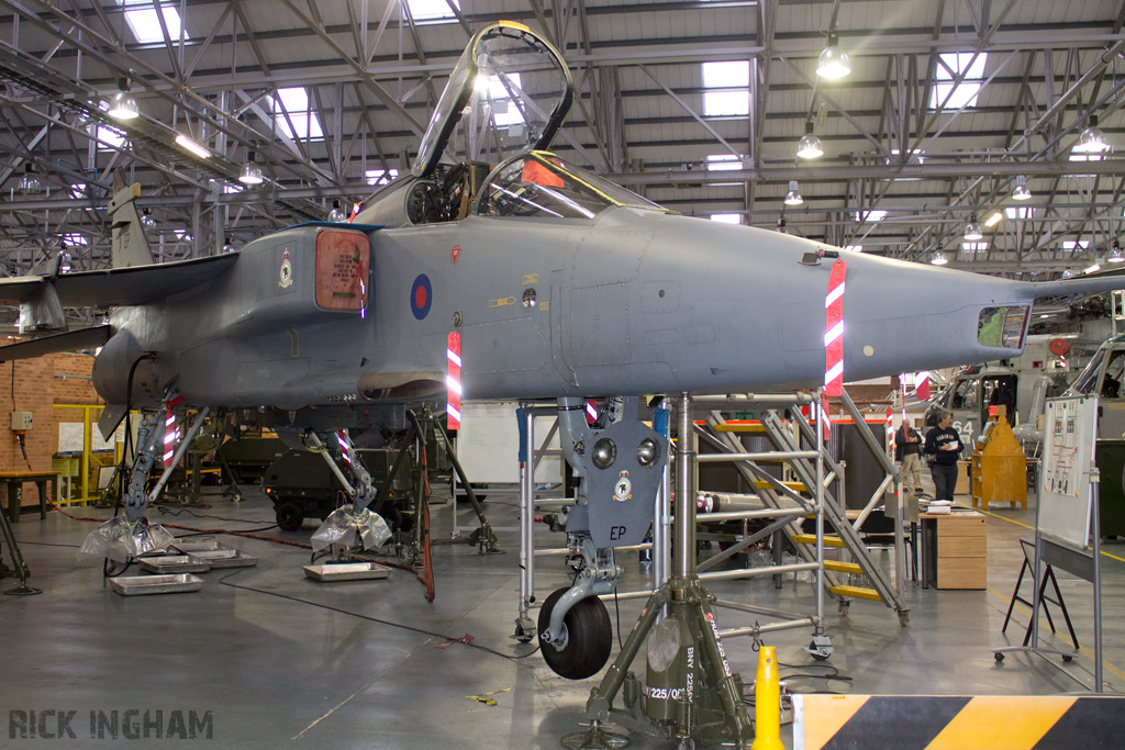 Sepecat Jaguar GR3A - XZ377/EP - RAF