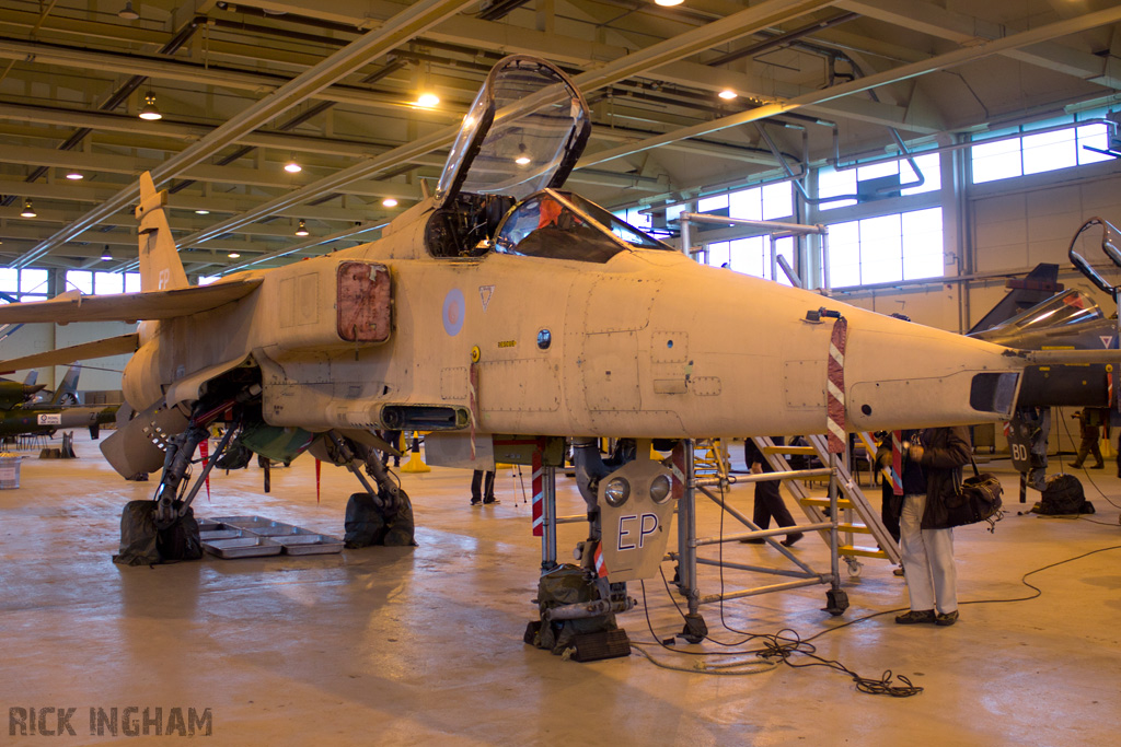 Sepecat Jaguar GR1 - XX110/EP - RAF