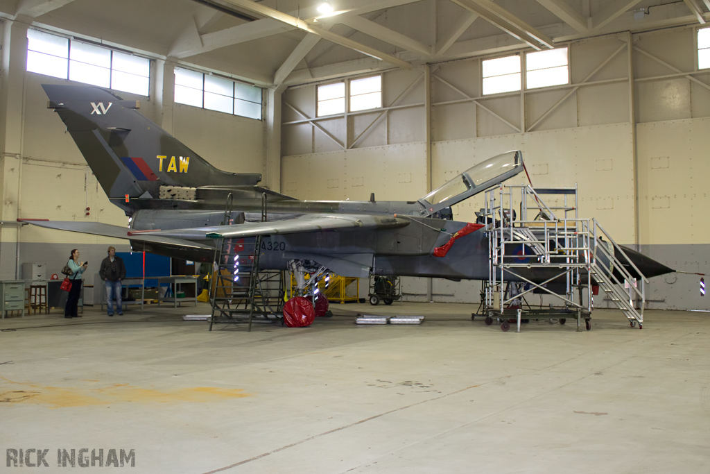 Panavia Tornado GR1 - ZA320 - RAF