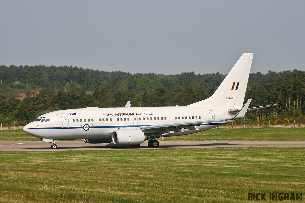 Boeing 737-7DT BBJ - A36-001 - Australian Air Force