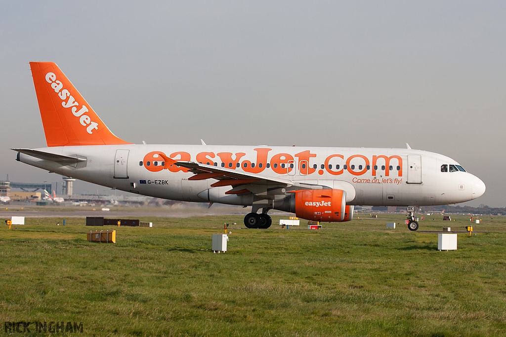 Airbus A319-111 - G-EZBK - EasyJet