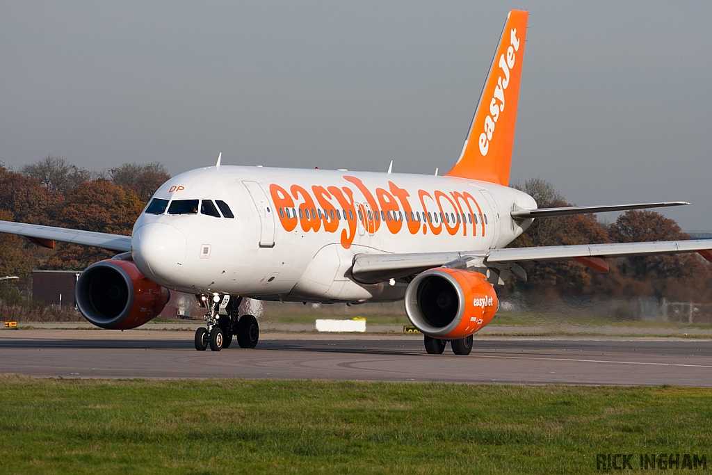 Airbus A319-111 - G-EZDP - EasyJet
