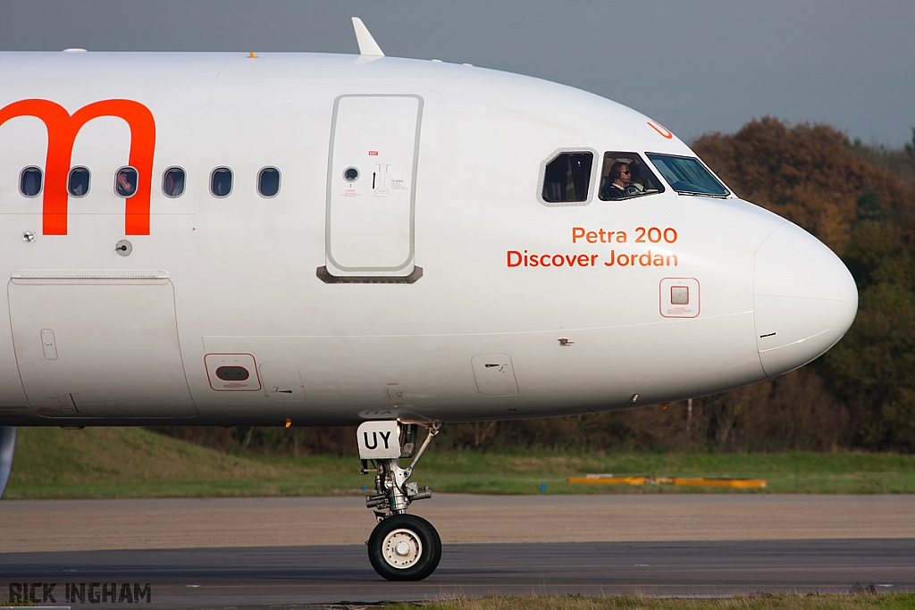 Airbus A320-214 - G-EZUY - EasyJet