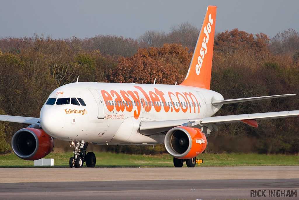 Airbus A319-111 - G-EZBM - EasyJet