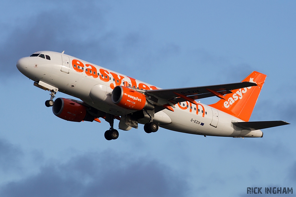 Airbus A319-111 - G-EZIX - EasyJet