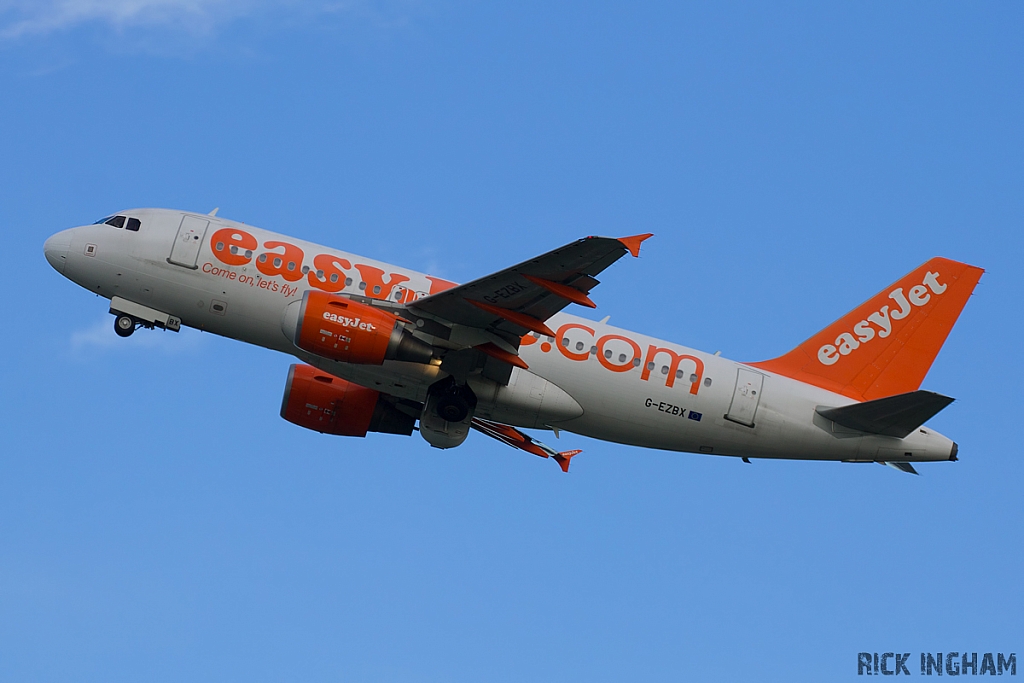 Airbus A319-111 - G-EZBX - EasyJet