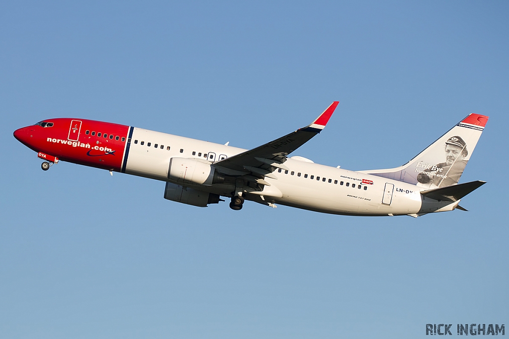 Boeing 737-8JP - LN-DYA - Norwegian Air Shuttle