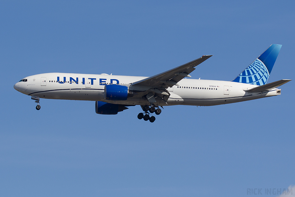 Boeing 777-222 - N786UA - United Airlines