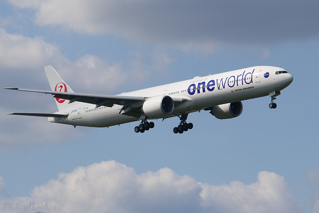 Boeing 777-346ER - JA732J - Japan Airlines