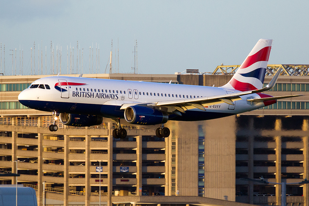 Airbus A320-232 - G-EUUZ - British Airways