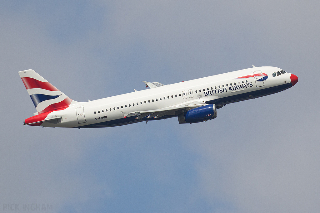 Airbus A320-232 - G-EUUR - British Airways
