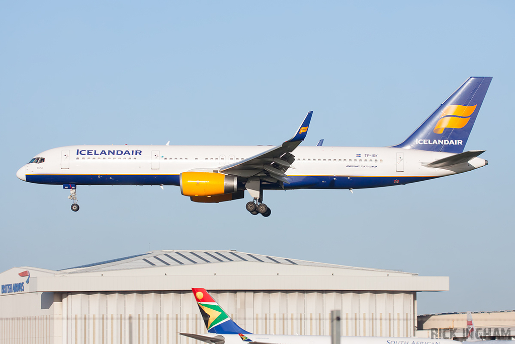 Boeing 757-223WL - TF-ISK - Icelandair