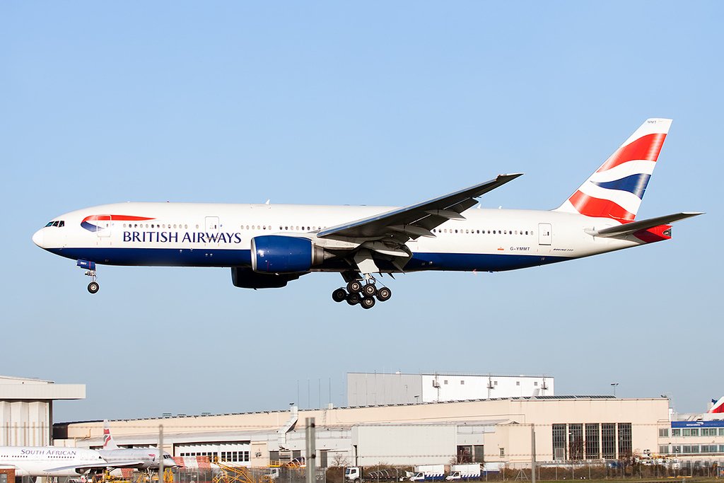 Boeing 777-236ER - G-YMMT - British Airways