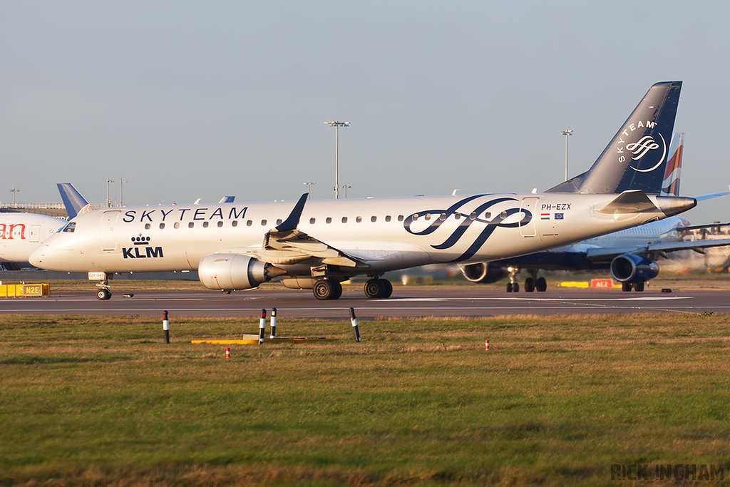 Embraer ERJ-190STD - PH-EZX - SkyTeam | KLM