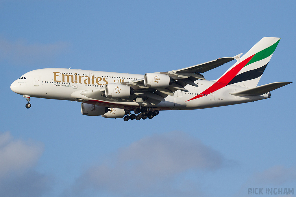 Airbus A380-861 - A6-EOJ - Emirates