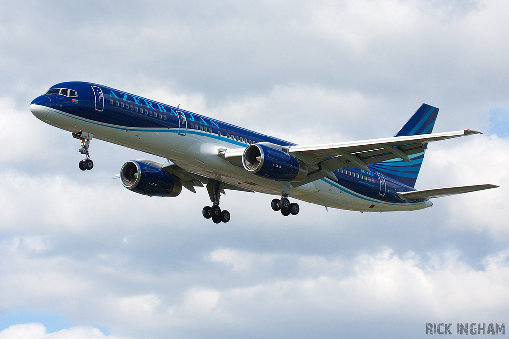 Boeing 757-22L - 4K-AZ12 - Azerbaijan Airlines