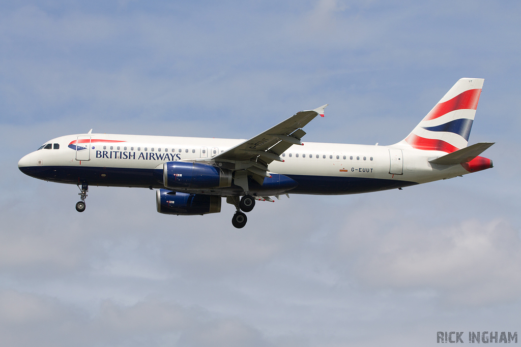 Airbus A320-232 - G-EUUT - British Airways