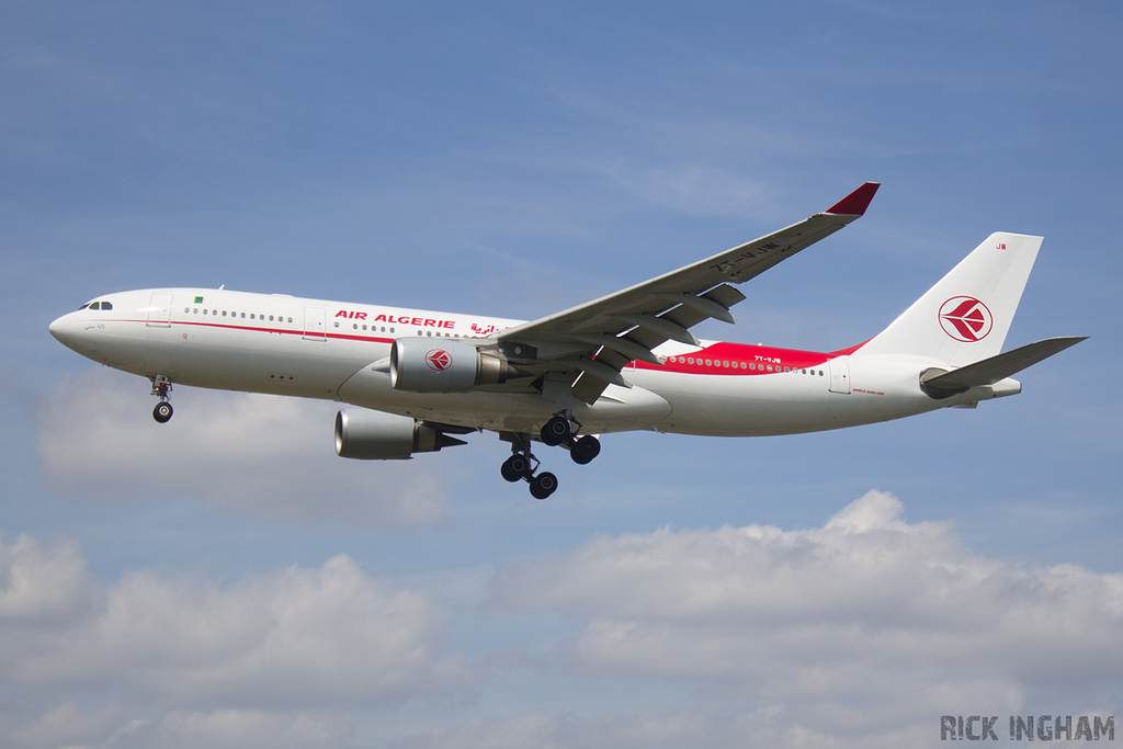 Airbus A330-202 - 7T-VJW - Air Algerie