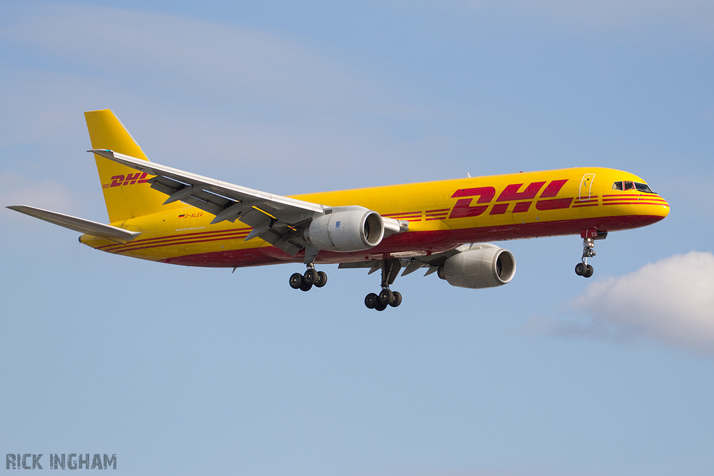 Boeing 757-236 - D-ALEG - DHL Cargo