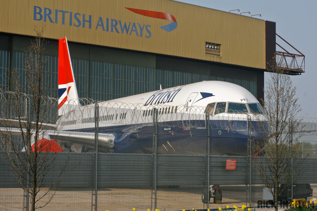 Boeing 757-236 - G-CPET - British Airways