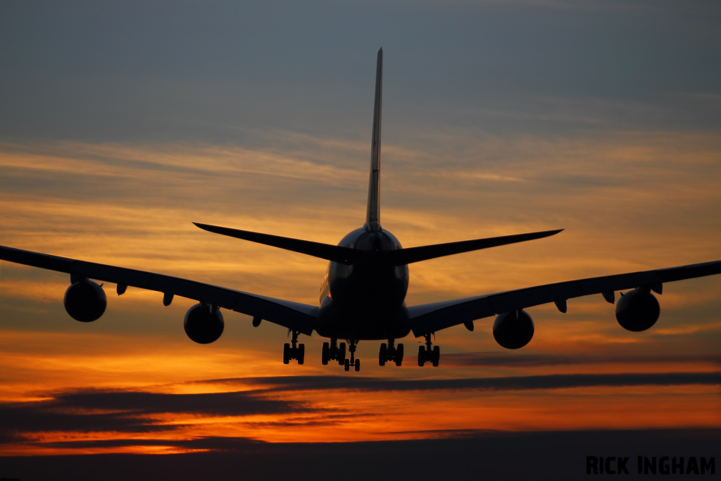 Airbus A380 - A6-EDH - Emirates