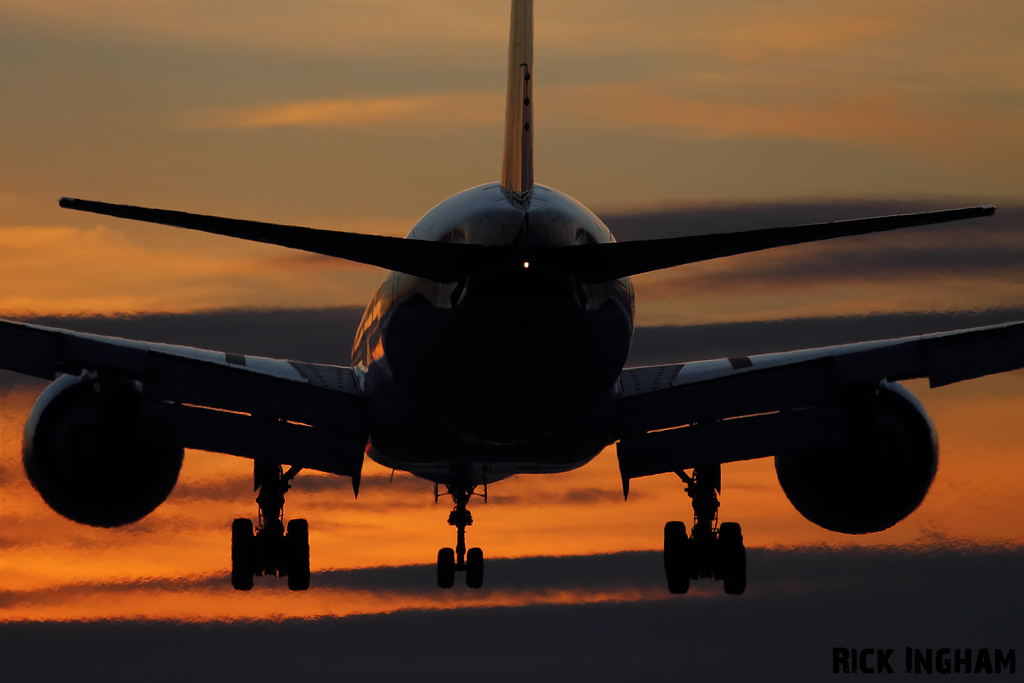 Boeing 777-35RER - VT-JEH - Jet Airways