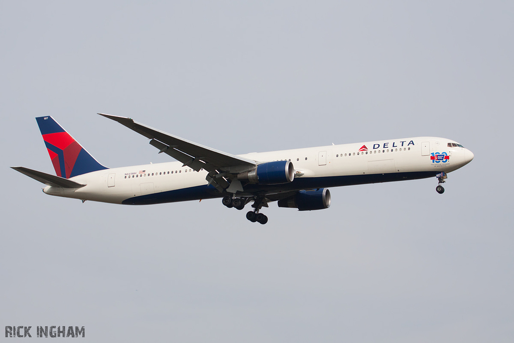 Boeing 767-432ER - N841MH - Delta Airlines