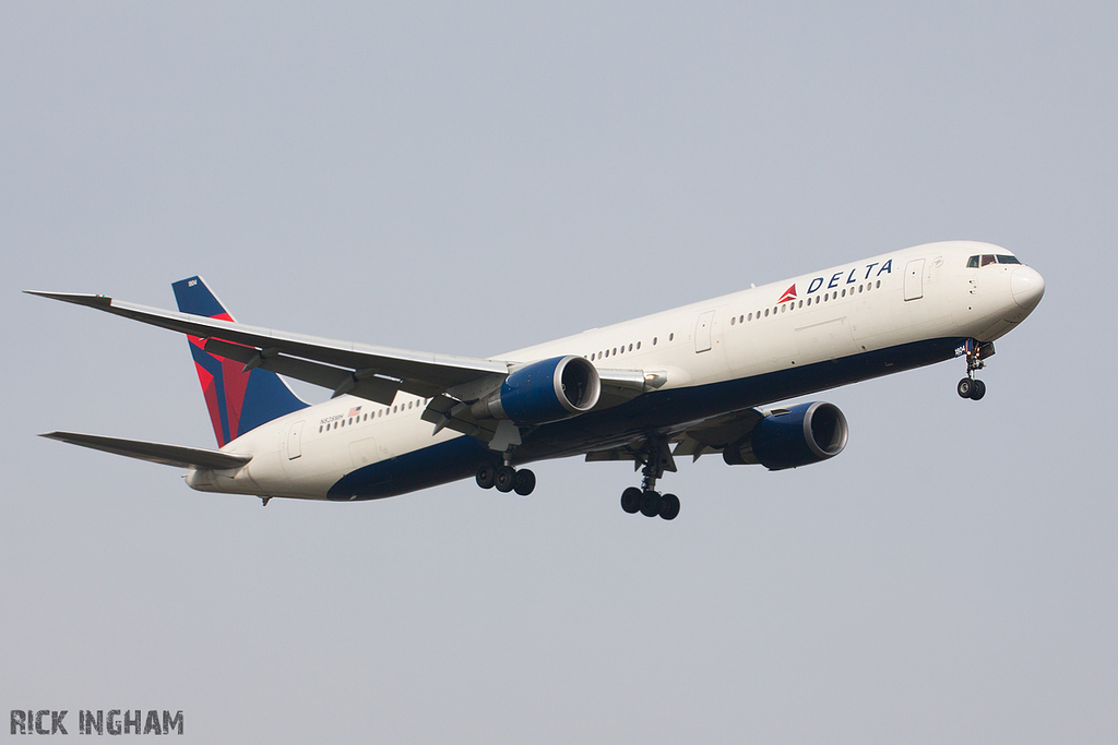 Boeing 767-432ER - N841MH - Delta Airlines