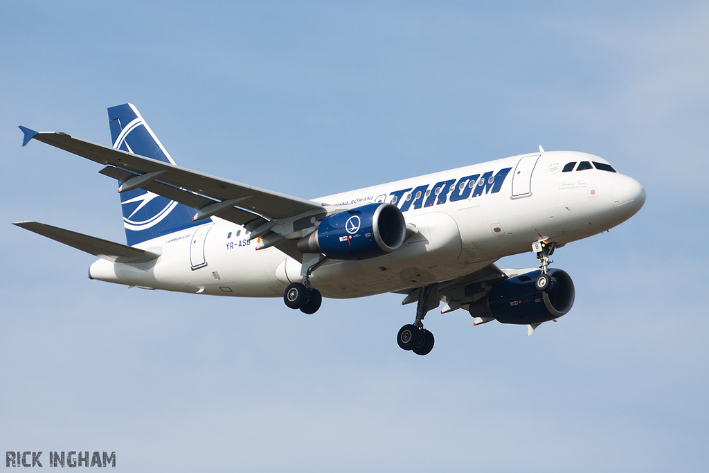 Airbus A318-111 - YR-ASB - Tarom