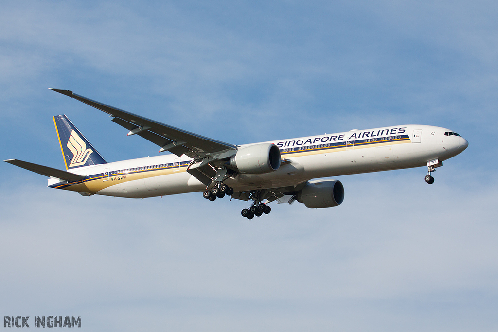 Boeing 777-312ER - 9V-SWV - Singapore Airlines