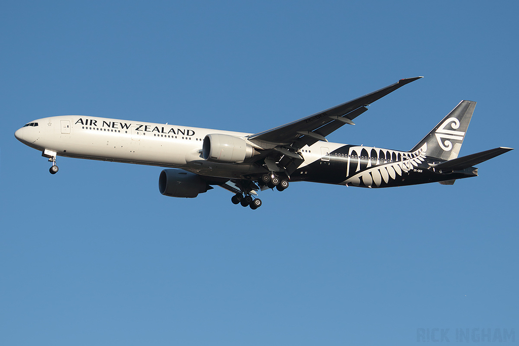 Boeing 777-319ER - ZK-OKR - Air New Zealand