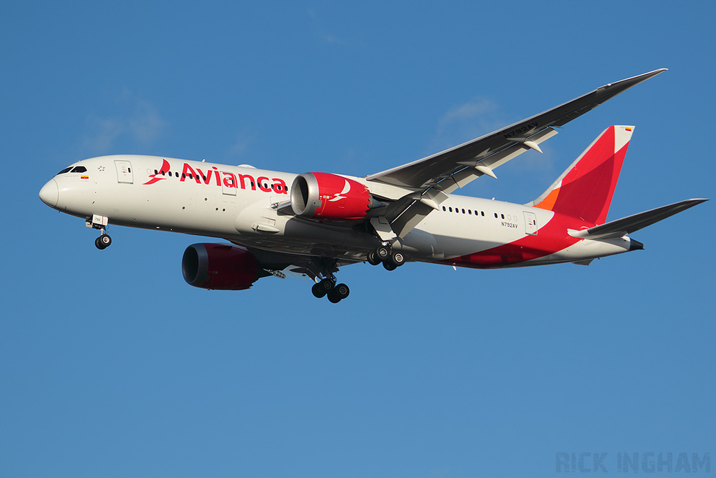 Boeing 787-8 Dreamliner - N792AV - Avianca