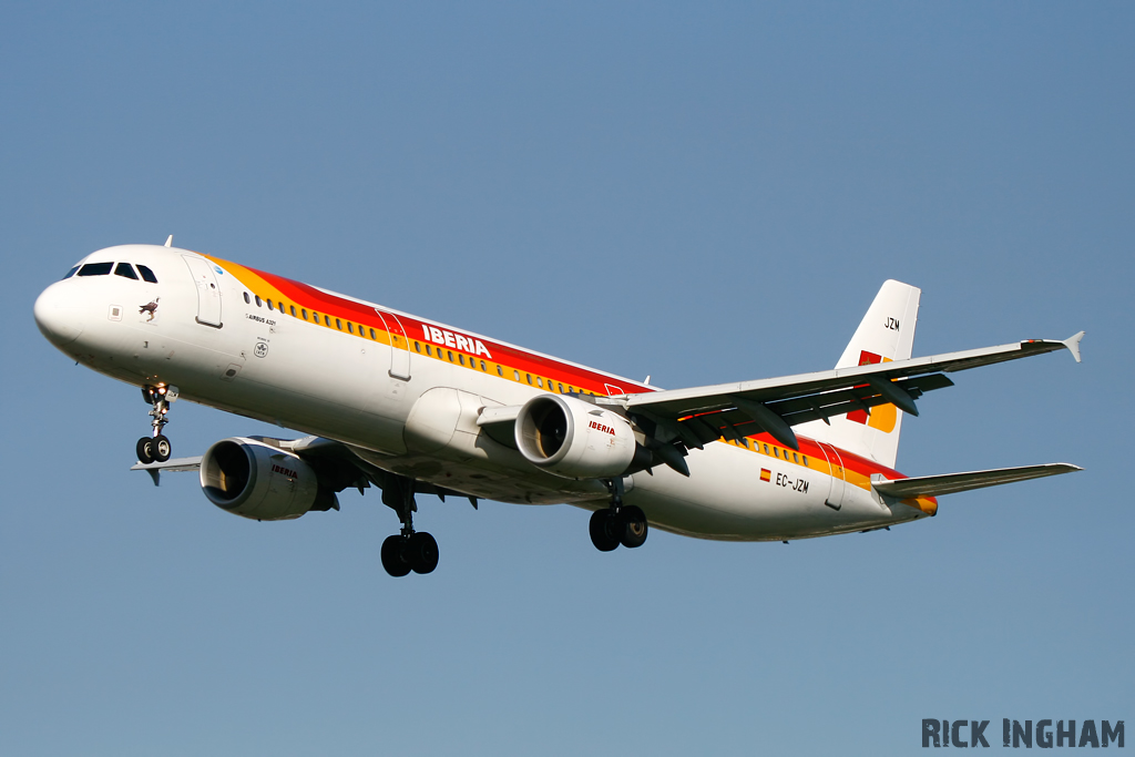 Airbus A321-212 - EC-JZM - Iberia