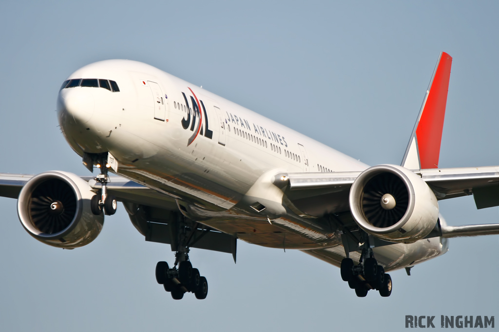 Boeing 777-346ER - JA737J - Japan Airlines