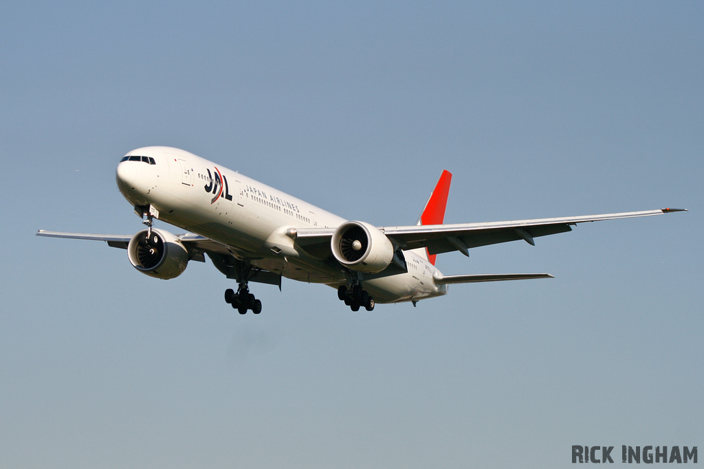 Boeing 777-346ER - JA737J - Japan Airlines