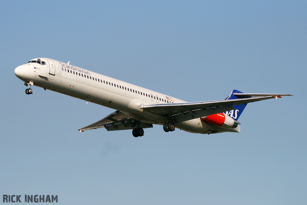 McDonnell Douglas MD-82 - SE-DIK - Scandinavian Airlines