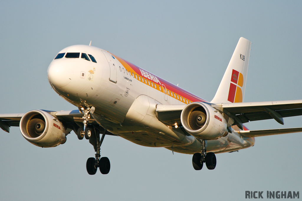 Airbus A319-111 - EC-KUB - Iberia