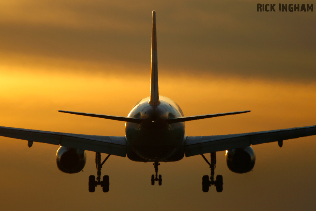 Airbus A321-111 - HB-IOL - Swiss Airlines