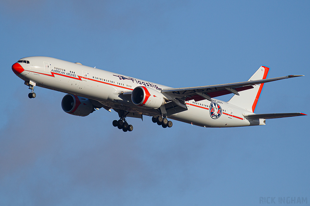 Boeing 777-323ER - N735AT - American Airlines